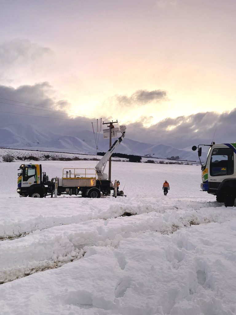 6-Chris-Armstrong---NW-Snow-response 2nd place: Chris Armstrong - 'Network Waitaki snow response'