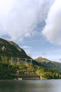 Sunny Slopes at Manapouri - T Preston-Marshall